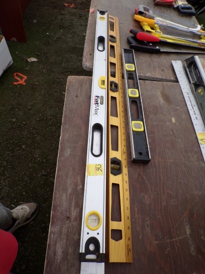 Group Of Assorted Levels, Fat Max 48'', Sears 48'' Tri-Level, 24'' Level