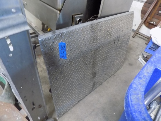 43'' x 30'' Dock Plate