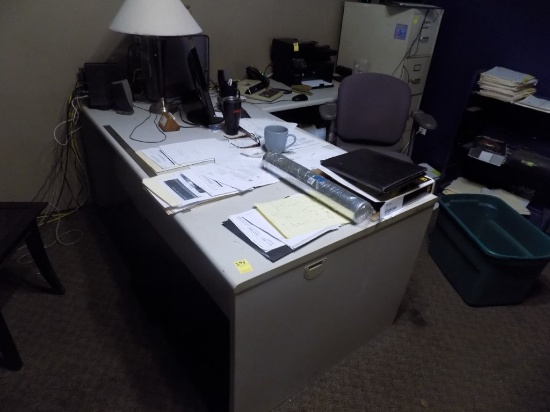 L Shaped 6' x 7' Desk with 2 Built In 2 Drawer Cabinets and Office Chair (U