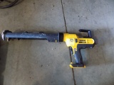 DeWalt 20V Max Power Caulk Gun, Nice Shape, TOOL ONLY, NO BATTEY, NO CHARGE