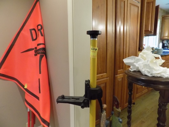 Yellow Striaight Shaft Tri-Pod with Adjustable Mounting Platform