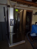 Samsung Stainless Steel 3-Door French Door Food Showcase Refigerator, 23 cu