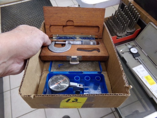 Box with 0 - 1'' Brown and Sharpe Mics and Brown and Sharpe ''Bestest'' .00