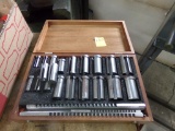 DuMont Minute Man Breach Set In Wood Case