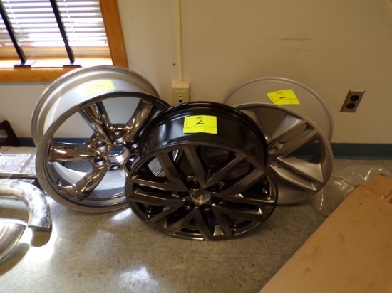 New 20'' 6-Lug Polished Rim, 18'' 6-Lug Black Aluminum Rim, 18'' 5-Lug Alum