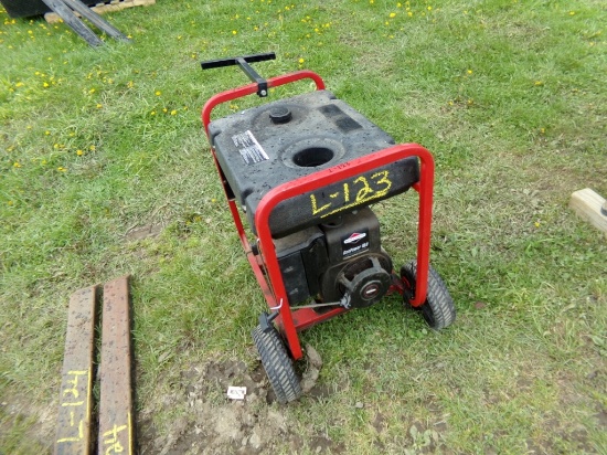 Generac SVP-5000 Portable Generator (5725)