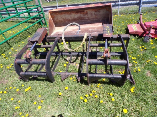 Black Dual Ram Grapple Bucket For Skid Steer (5111)