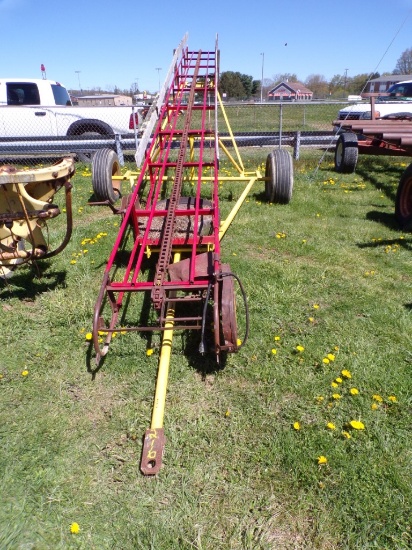 24' Towable Hay Elevator (5310)