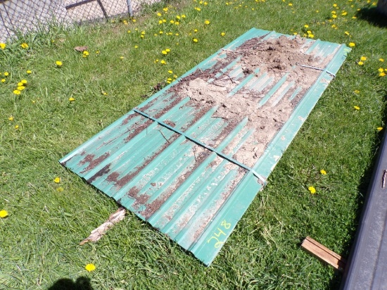 Group Of 8'x40'' Green Metal Siding/Roofing, Looks Like Approx. 50 Sheets (