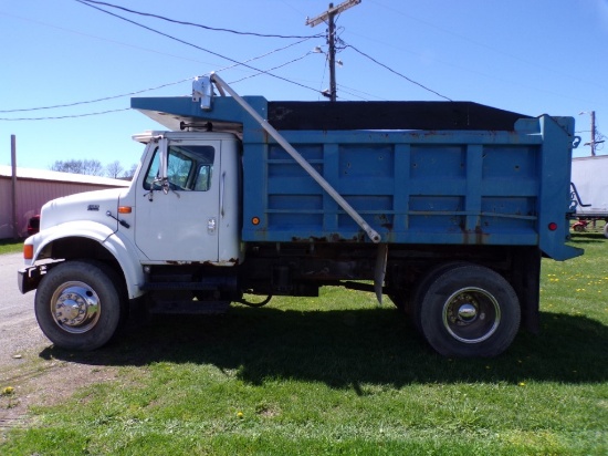 1996 International 4900 Single Axle Dump Truck, DT 466, International 6 Plu