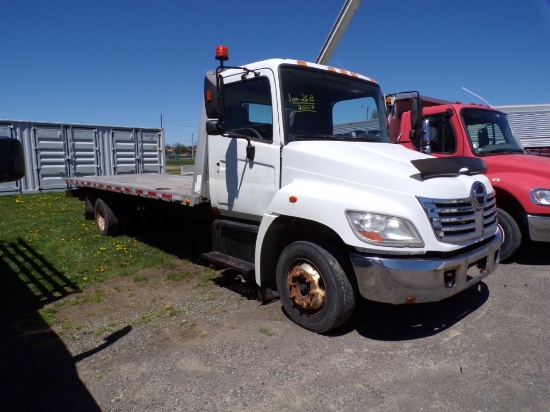 2007 Hino Rollback with Danco 22' Aluminum Body, Rear Stinger Hitch, Auto,