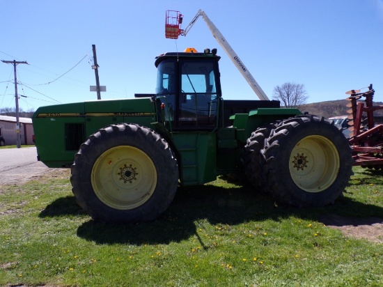 John Deere 8870 Articulated Tractor, Excellent 20.8-42 Duals All The Way Ar