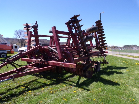 Salford 870 30' Hyd.Wiing Disc, C-Flex, Rock Flex, Good Condition w/Reverse