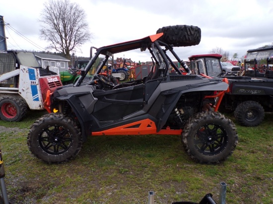 2014 Polaris Razor XP 1000 High Performance Side by Side, 4 WD, Winch, 4,63