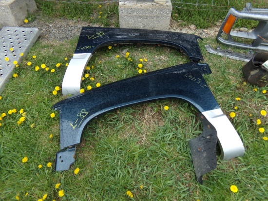 (2) OBS Chevrolt Fenders, 88-98 Body Style, Blue and Silver (5469)