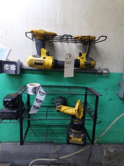 (2) Dewalt Drills (1) Dewalt Impact (1) Glashlight w (2) Chargers & (2) Bat