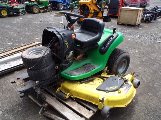 Sabre by John Deere with 48'' Deck, Shows 522 Hrs., PARTS TRACTOR, WRONG DE