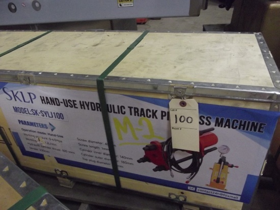NIB Skelp Hand-Use Hydraulic Track Pin Press Machine (Auction Bldg.)