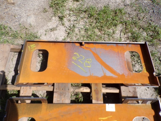 New Giyi Skid Steer Quick Tach Mount Plate (3RD ROW)