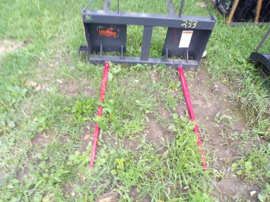 New Land Honor 2-Prong Skid Steer Bale Fork
