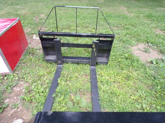 New AGT 48'' Skid Steer Pallet Forks