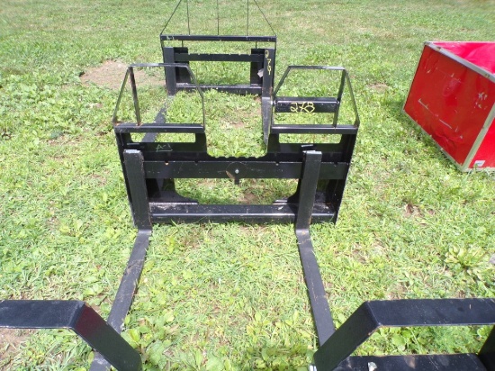 New AGT 42'' Skid Steer Step-Thru Pallet Forks