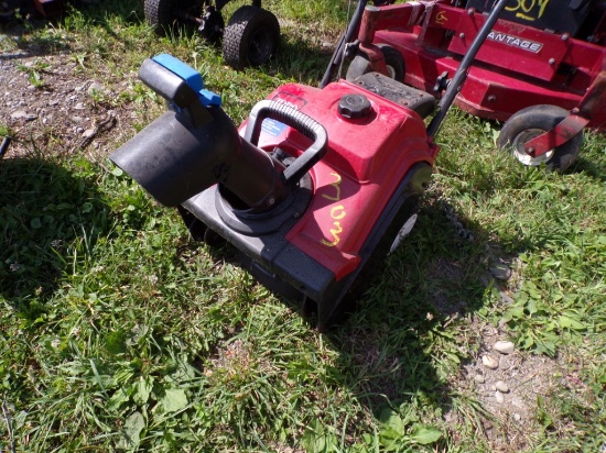 Toro 418 ZR Walk Behind Snow Blower, 87cc, 18'', UNKNOWN CONDITIONS (3RD R