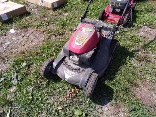 Honda HRX 217 21'' Self Propelled Push Mower, Honda GCV, 800 Eng- UNKNOWN C