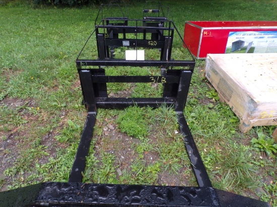 New AGT 48'' Skid Steer Pallet Forks