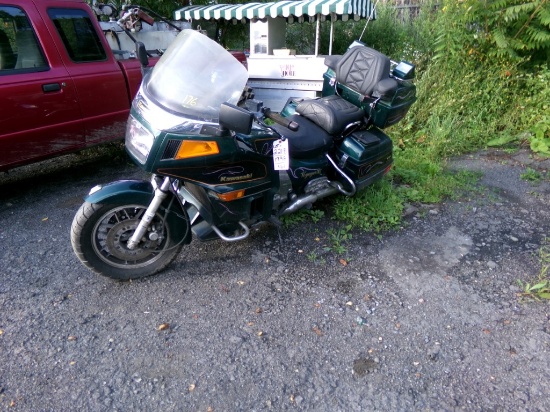 1998 Kawasaki Voyager 12 Touring Motorcycle, Green, 1200 cc, 46,523 Miles,