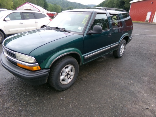 1998 Chevrolet Blazer LS 4 x 4, Gray, 259,546 Miles, Vin # 1GNDT13W2WK24132