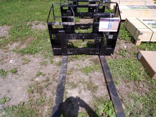 New AGT 48'' Step Thru Skid Steer Pallet Forks