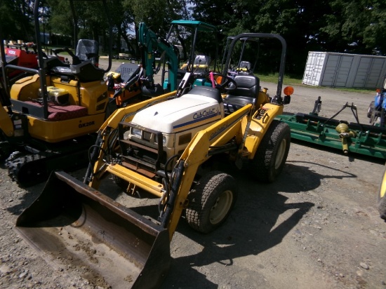 Cub Cadet 7205 4 WD Compact Tractor with 475 Loader, 48'' Bucket, 3 Cyl. Di