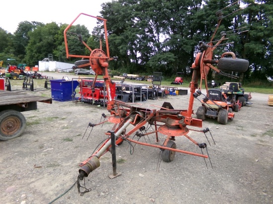 Kuhn CF 5001 TH Digi-Drive 4 Star Tedder, Hyd. Fold