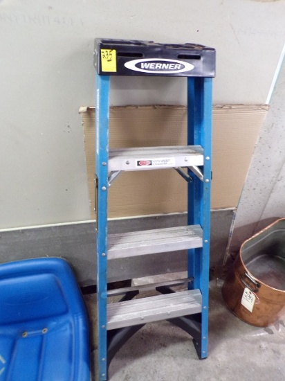 Werner 4' Fiberglass Step Ladder, Blue (Garage)