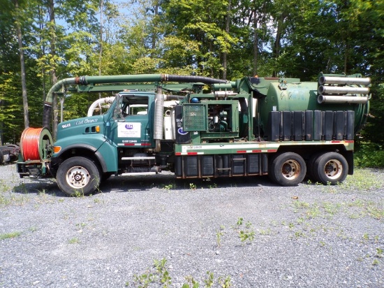 2006 Vac Truck Cab & Chassis w/ Vac-con Sewer Cleaner, Cat C-13 Acert Diese