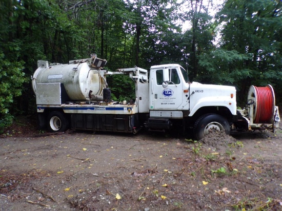 2001 International 2674 Cab and Chassis with Vac-Con Sewer Cleaning System,