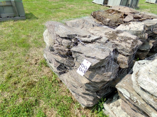 Lilac with Full Color Lg. Creek Stone Steppers, Sold by the Pallet