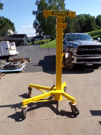 Sumner 1,500 LB Roust-a-Bout Material Lift with Cover, 15'(Outside Out Fron