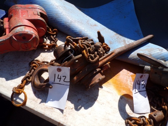 Harrington 1 1/2 Ton Lever Chain Hoist, 352 Series(Outside Out Front)