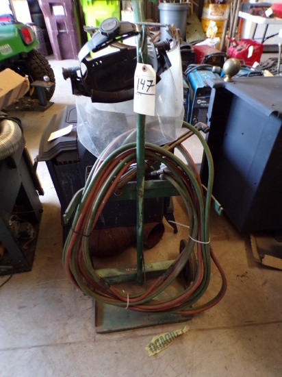 Torch Cart with Torchs, Hose/Line and Gauges (Old Garage)