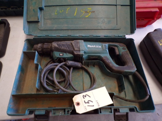 Makita HRZ641 Corded Hammer Drill in Case (Old Garage)