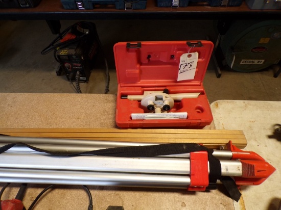 David White Sight Level, LPG - 20A with Tri-Pod and Grade Stick (New Garage