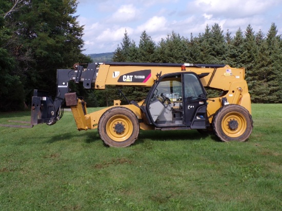 2017 Cat TL1255D Telehandler - 12,000 LBS, 55' Lift Height, Cat 4.4 Assert