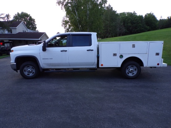 2024 Chevrolet 2500 Heavy Duty Crew Cab, White, 27,495 Miles, Vin # 1GB1YLE