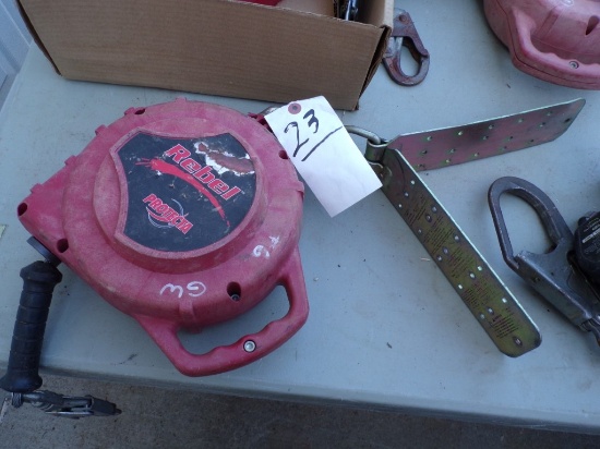 New Protecta Rebel 50' Self Retracting Fall Protection Device / Cable with