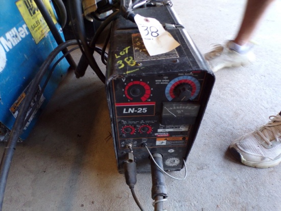Lincoln Electric LN-25 Semi- Auto Wire Feed Arc Welder, 15 - 110V, K126 Gun