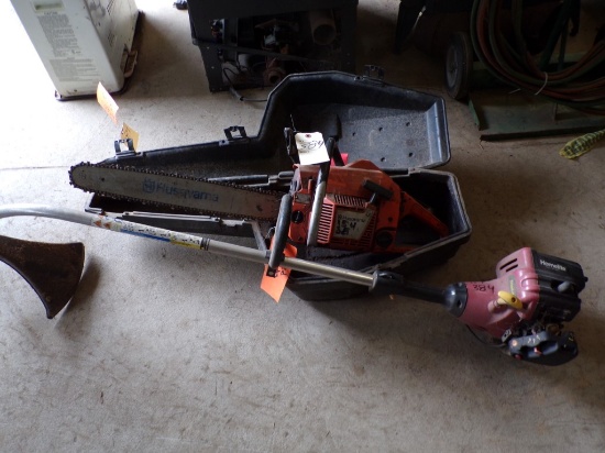 Husqvarna 261 (154 SE) Chainsaw with 20'' Bar, NOT WORKING, NEEDS PARTS and