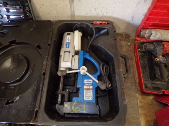 Hougen HMB917 Magnetic Drill in Case (New Garage)