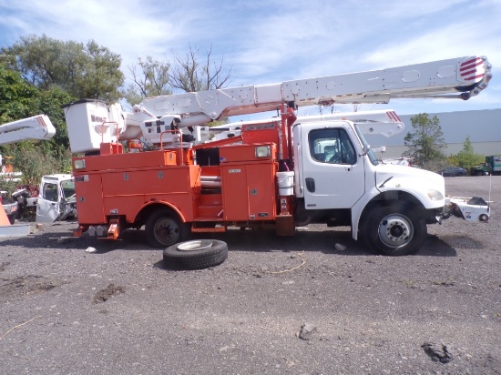 2006 Freightliner M2 Bucket Truck with Altec AM55 55' Bucket, Cat Diesel En